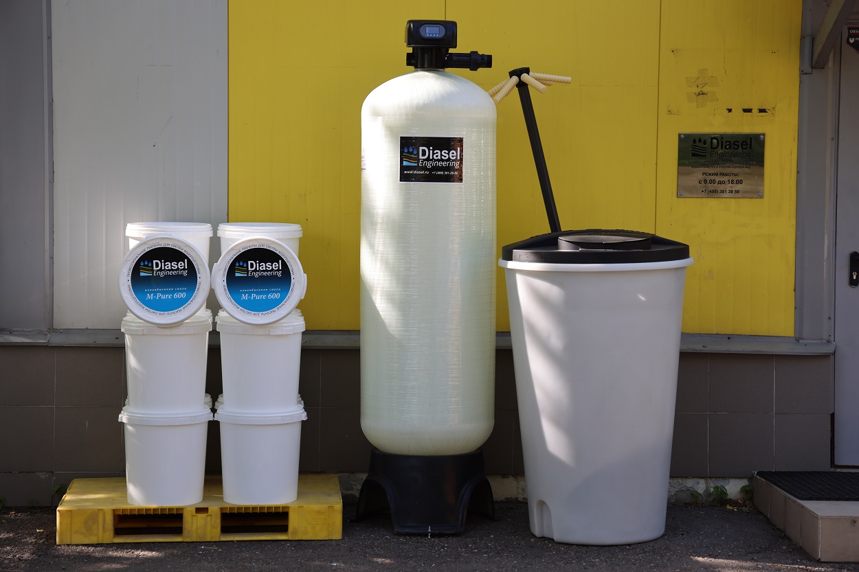 Фильтр катионитовый DFD 2472 в деионизации воды