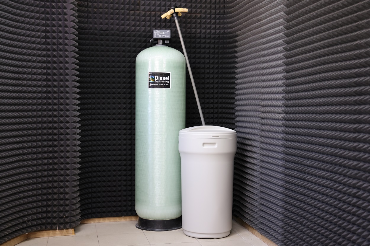 Фильтр катионитовый с ионообменной смолой DFD 1865