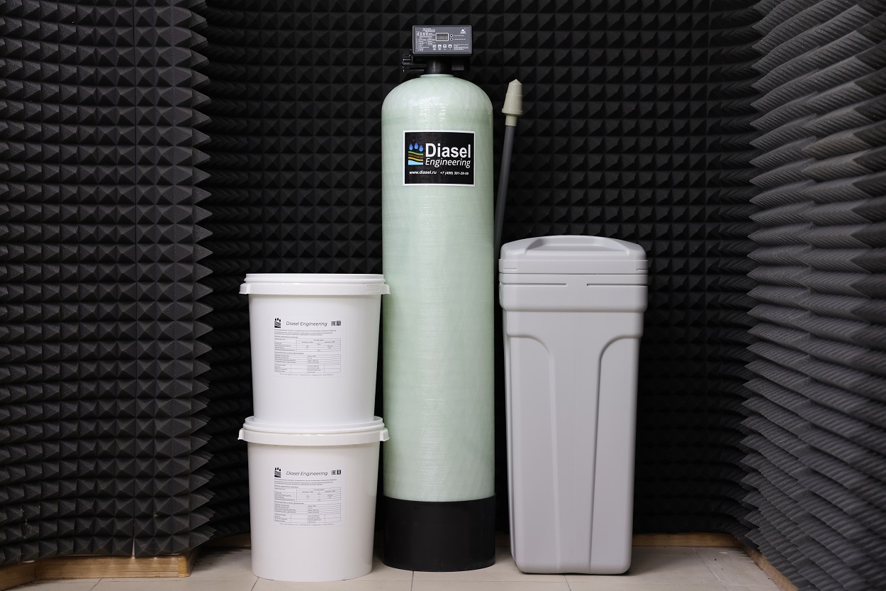 Фильтр катионитовый смягчения воды DFD 1252