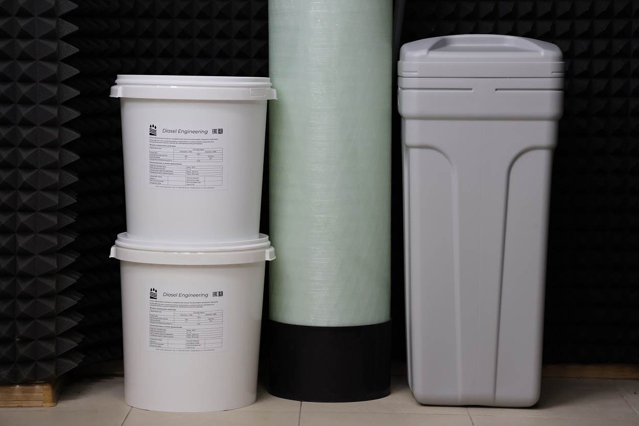 Фильтр катионитовый умягчения воды DFD 1252