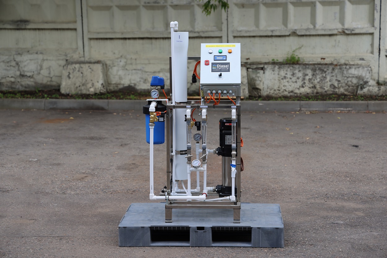 Установка обратноосмотическая  DRO-4040-1