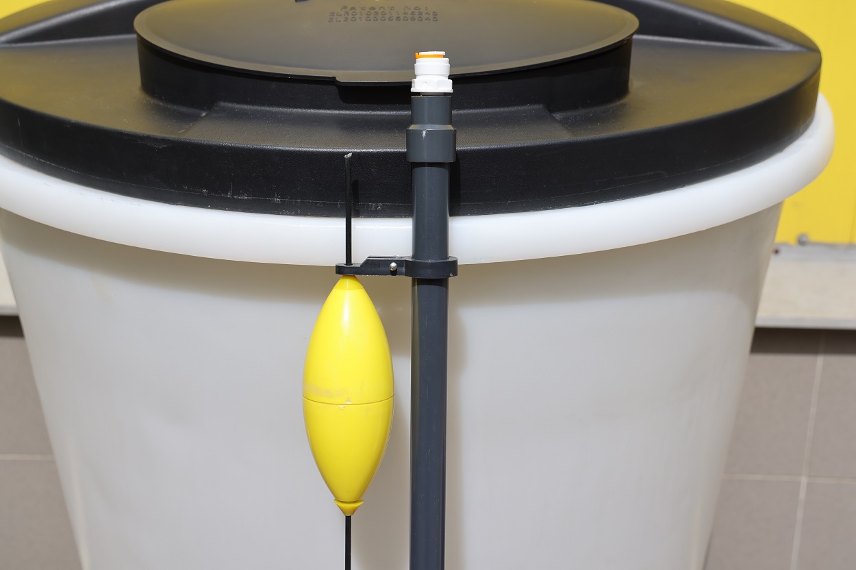 Солевой бак на 500 л объемом