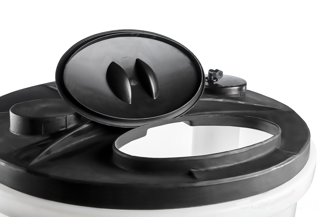 Солевой бак объемом 750 л