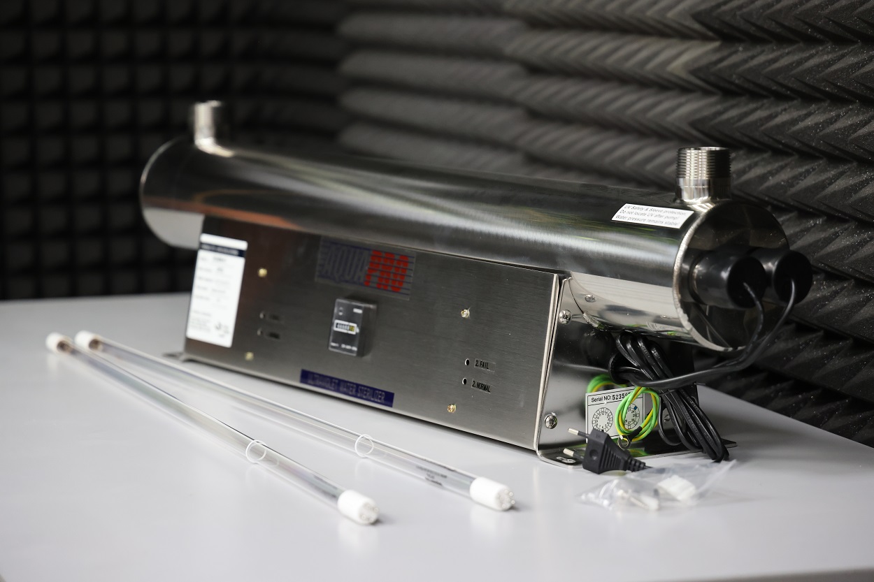 Стерилизатор для воды UV - 24 GPM