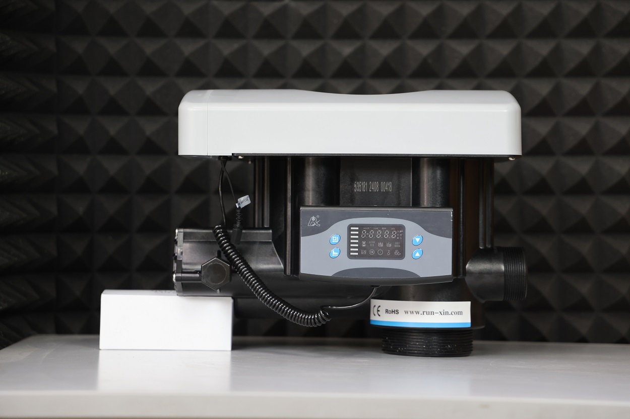 Управляющий блок для очистки воды Runxin N77B1