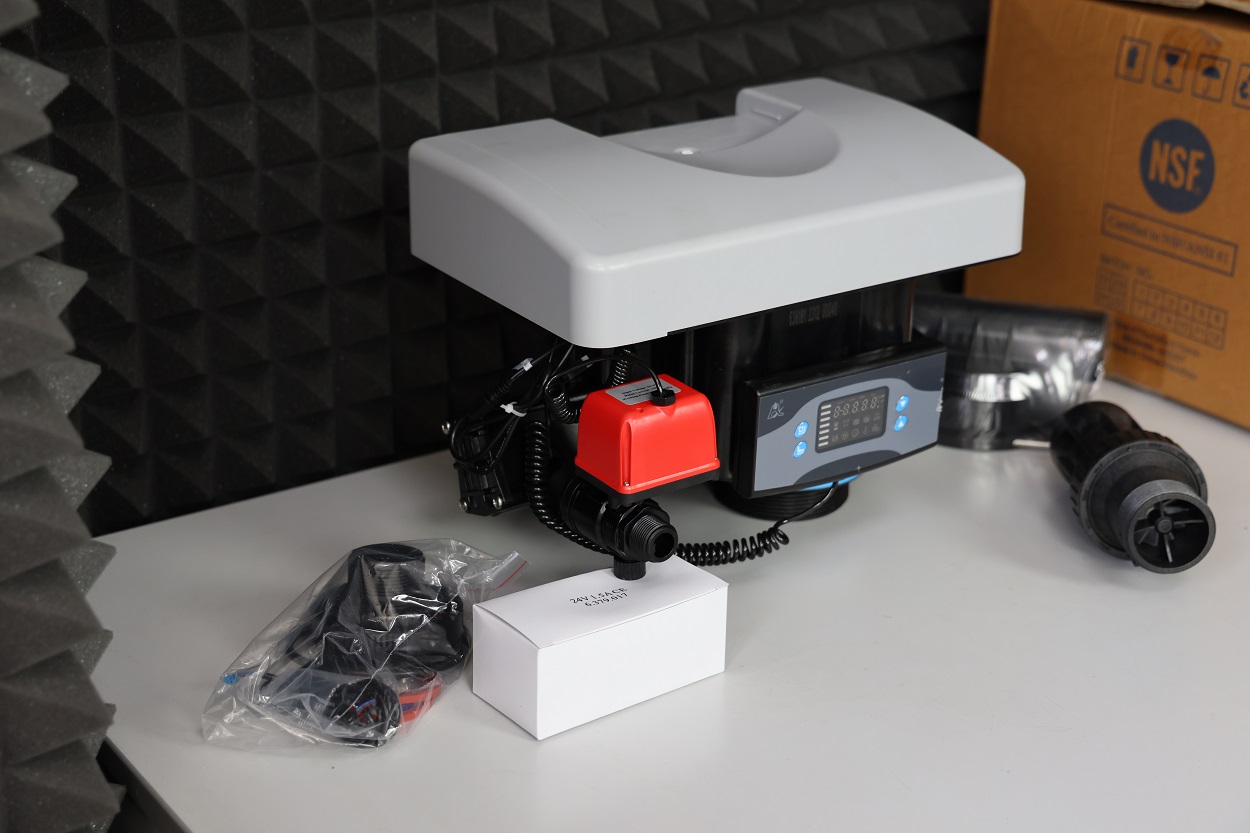 Управляющий блок фильтра для воды Runxin n77A3