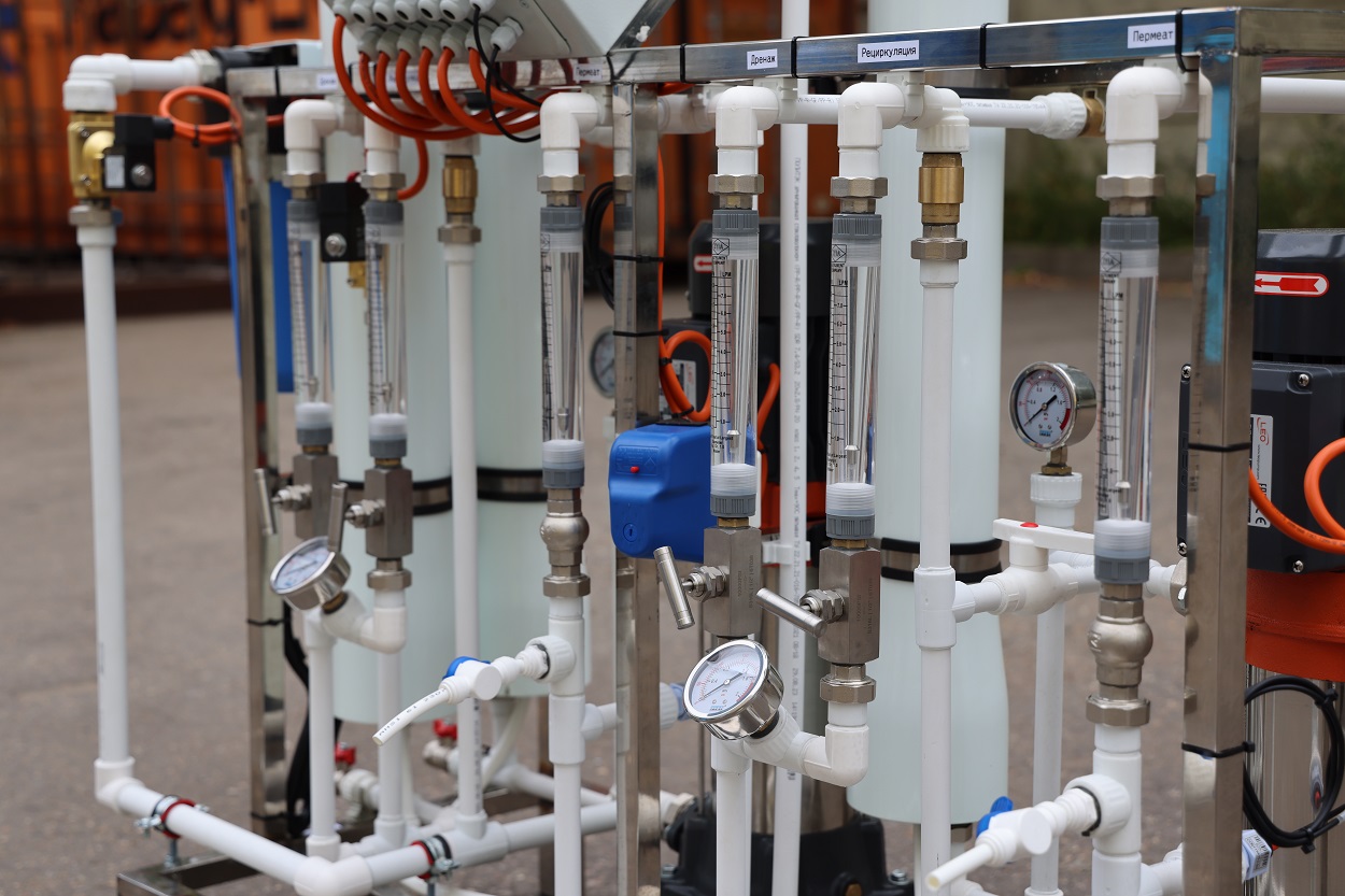 Установка осмос DRO2-4040-3