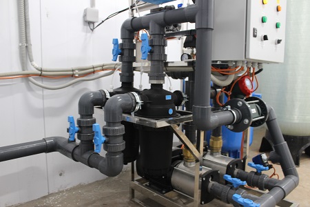 Очистка воды из скважины от железа для загородного дома и дачи