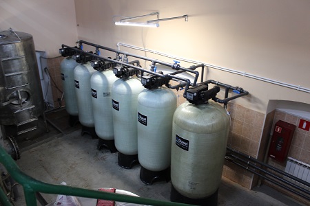 Вода из артезианской скважины