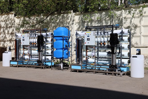 Станция для получения деионизированной воды